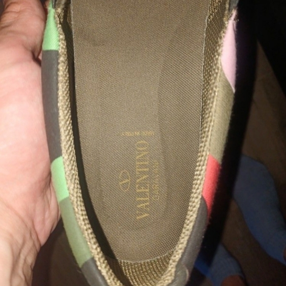 Valentino Garavani Shoes Made In Italy - Picture 2 of 2